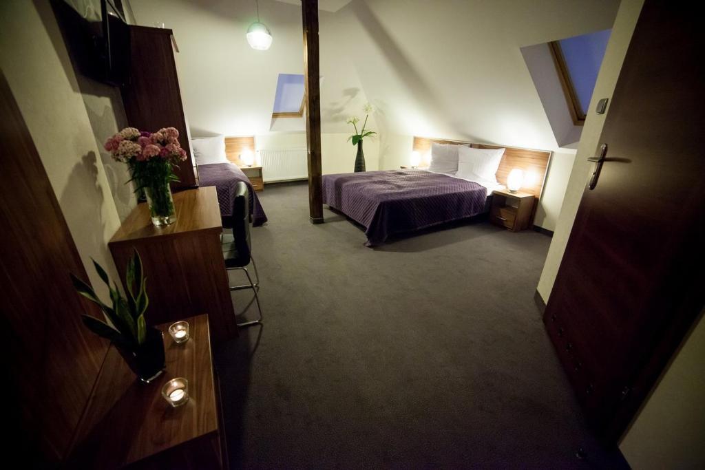 Gosciniec Nad Goplem Hotel Grodztwo Quarto foto