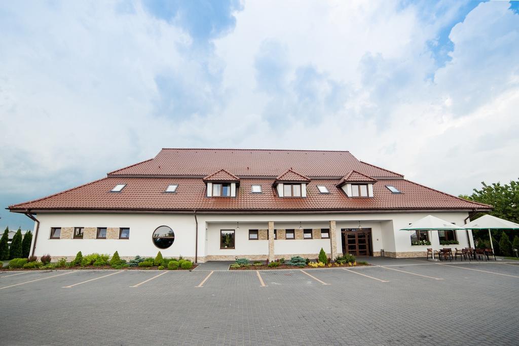 Gosciniec Nad Goplem Hotel Grodztwo Exterior foto